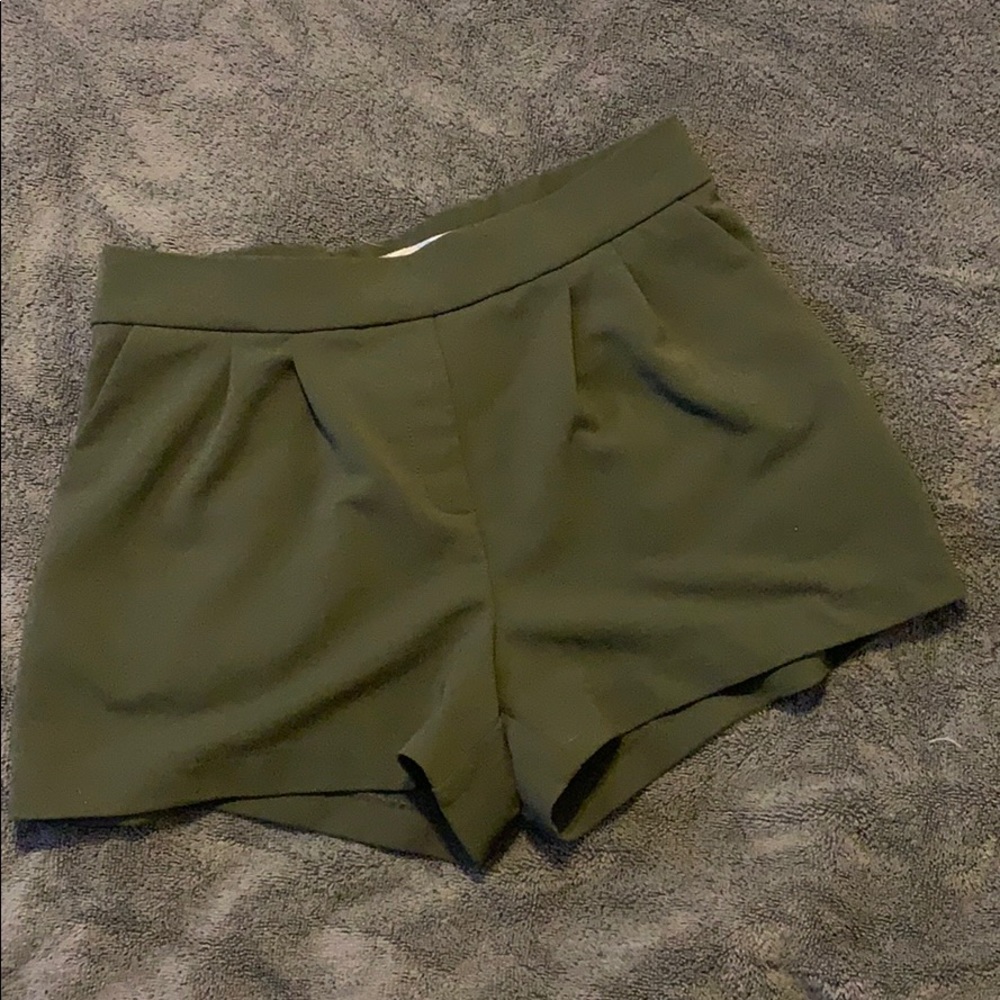 Dress shorts